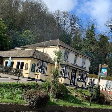 Railway Inn Malvern Wells Esterno foto